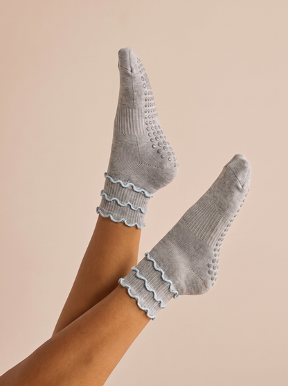 Ruffles Grip Sock - Gray