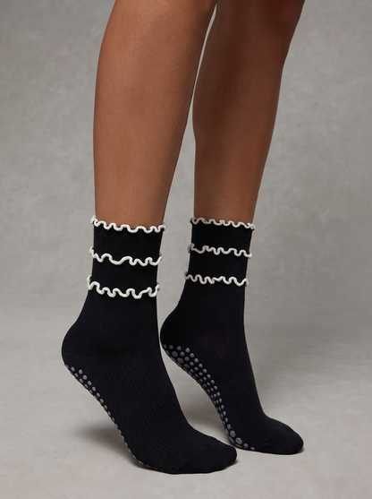 Ruffles Grip Sock - Black