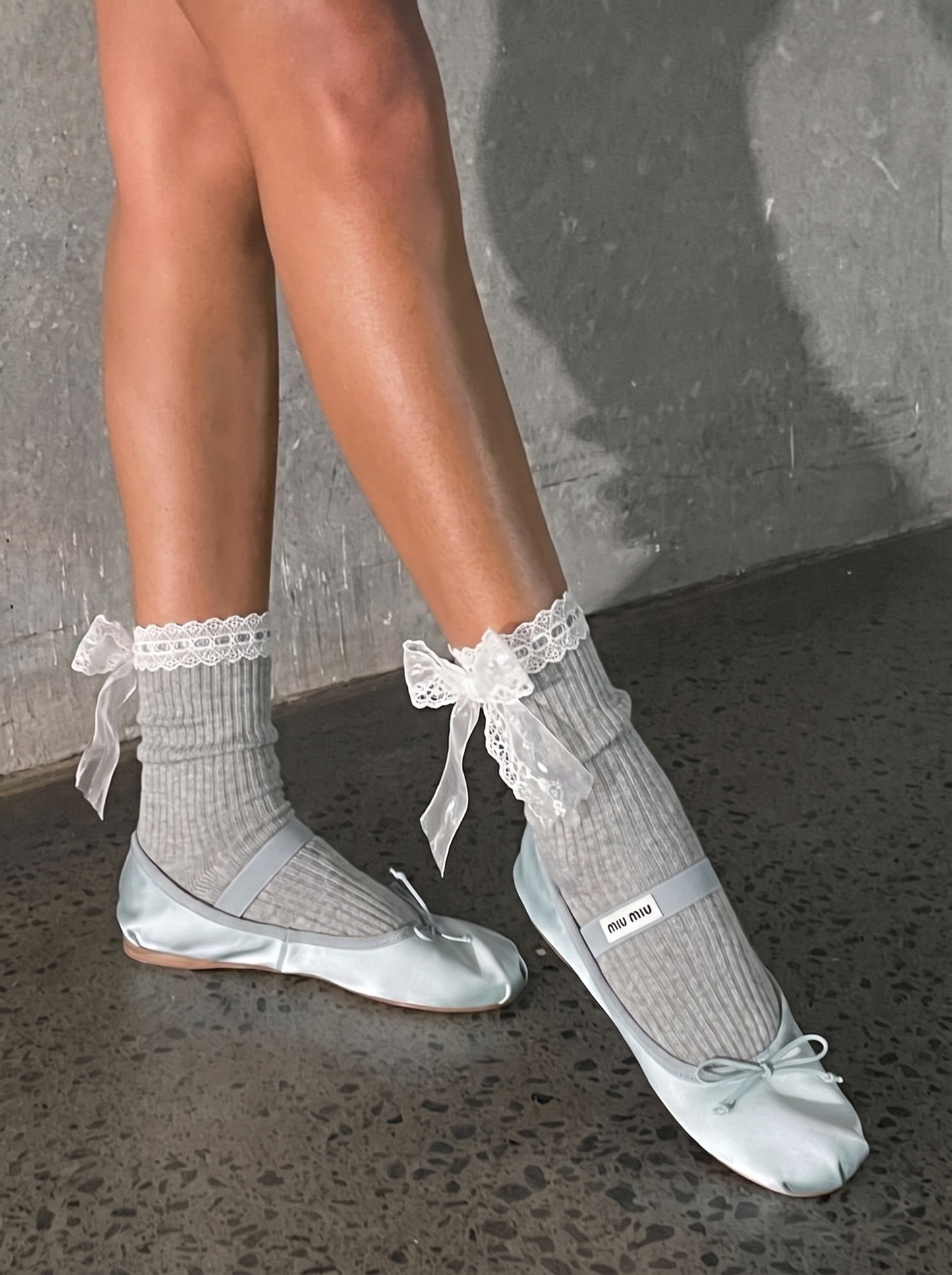Pointe Grip Sock - Gray