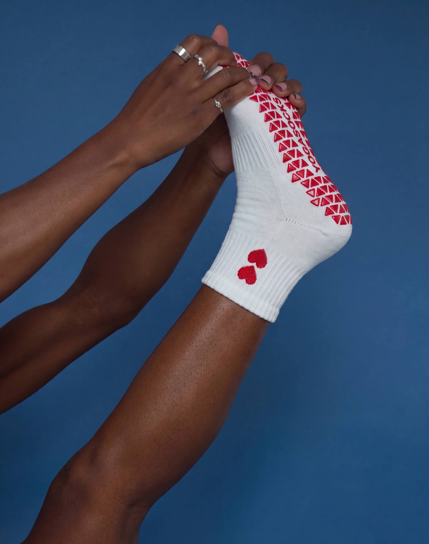 Sweetheart Ankle Grip Sock - White (Red Hearts)