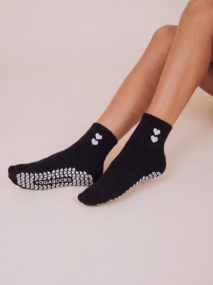 Sweetheart Ankle Grip Sock - Black (White Hearts)